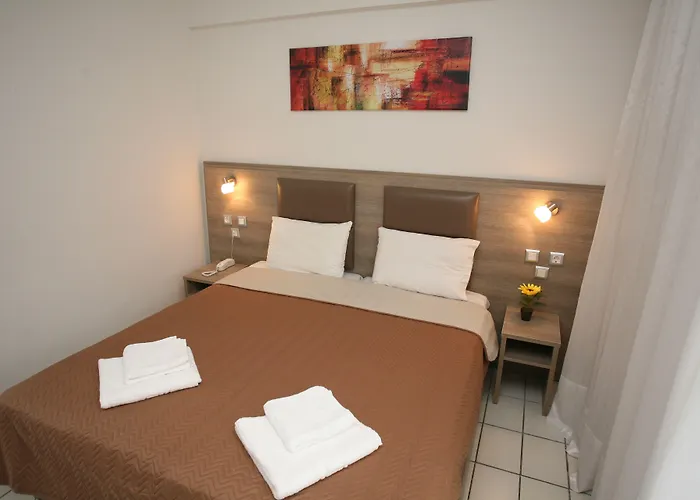 阳光酒店 波利克罗诺