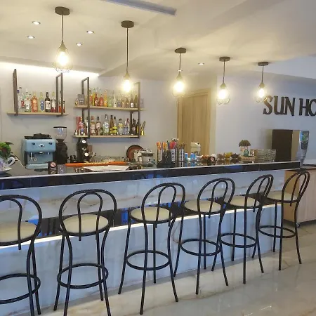 Sun 3* بوليخرونو